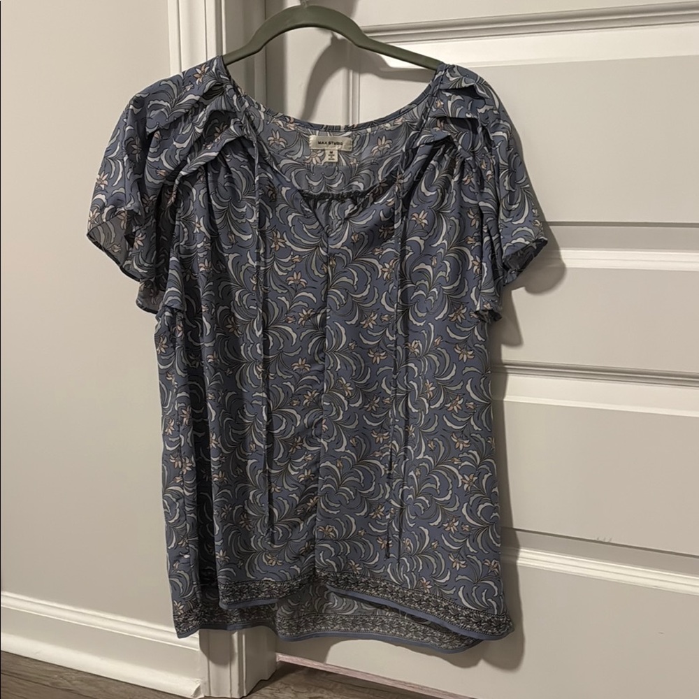 Max Studio Blue Floral Blouse